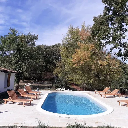 בית נופש En Pleine Nature, A La Douceur Des Chenes *